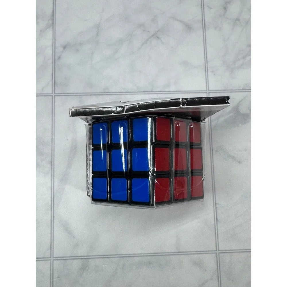 Rubiks classic rubik
